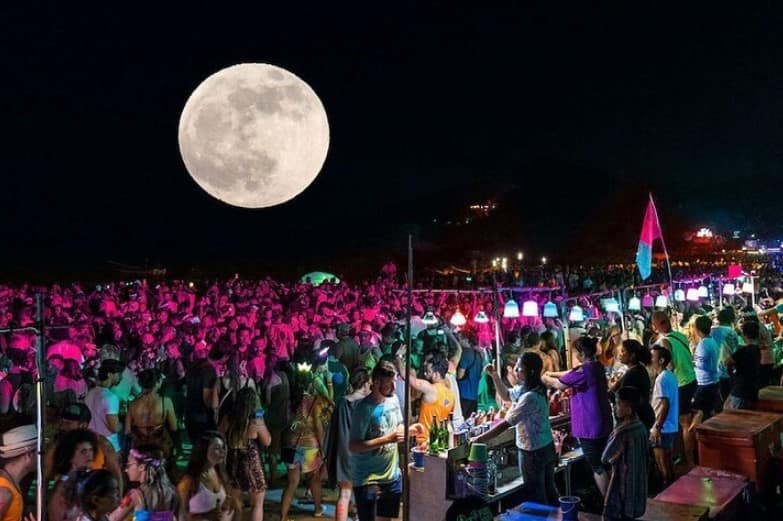 Full Moon Party Koh Phangan, sumber tripadvisor