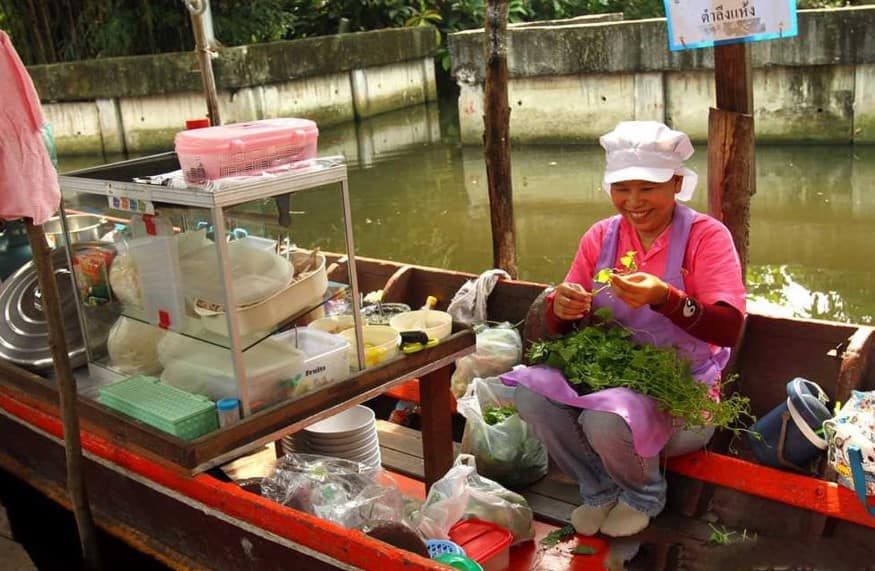 Bang Nam Pheung Floating Market