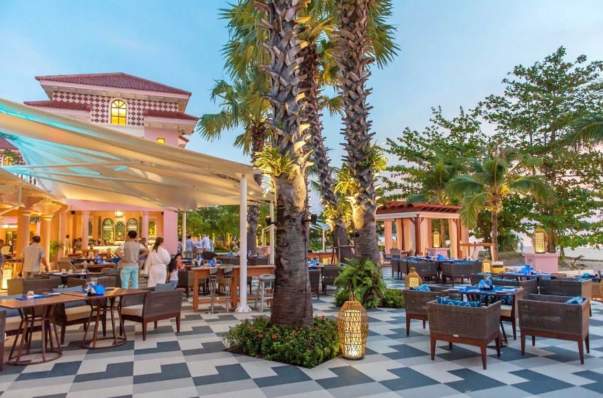 COAST Beach Club & Bistro Phuket