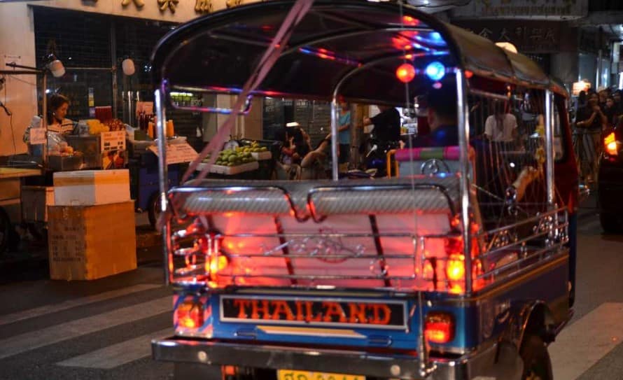 Tur Tuk Tuk