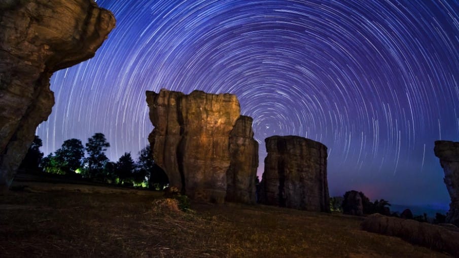 Mendaki Awan di Phu Laen Kha National Park Thailand, Foto windows10spotlight.com