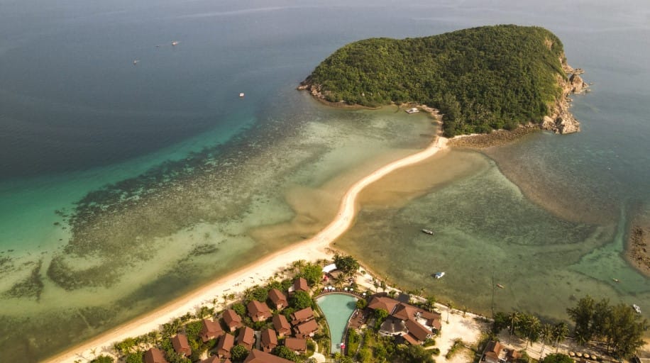 Keajaiban Koh Phangan Thailand, Lebih dari Sekadar Pesta, Sebuah Surga Tropis yang Menawan, sumber pinyourfootsteps.com