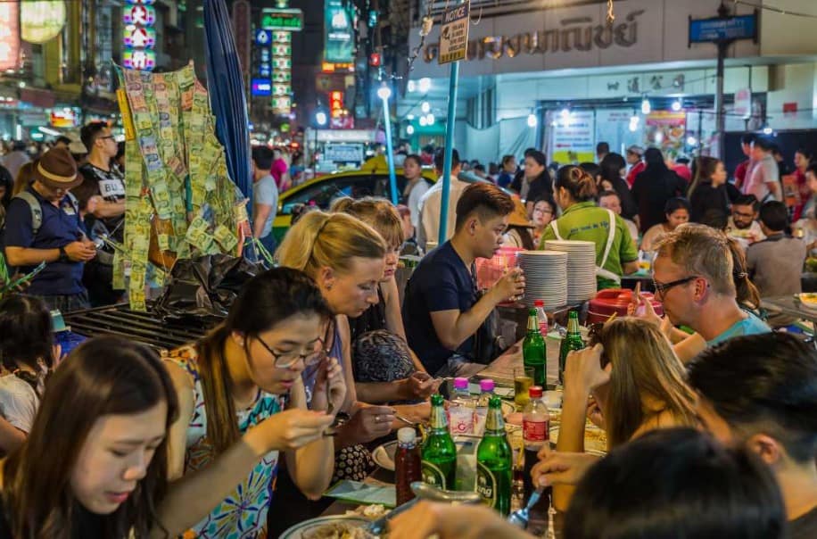 Tur Makanan Thailand Malam Hari